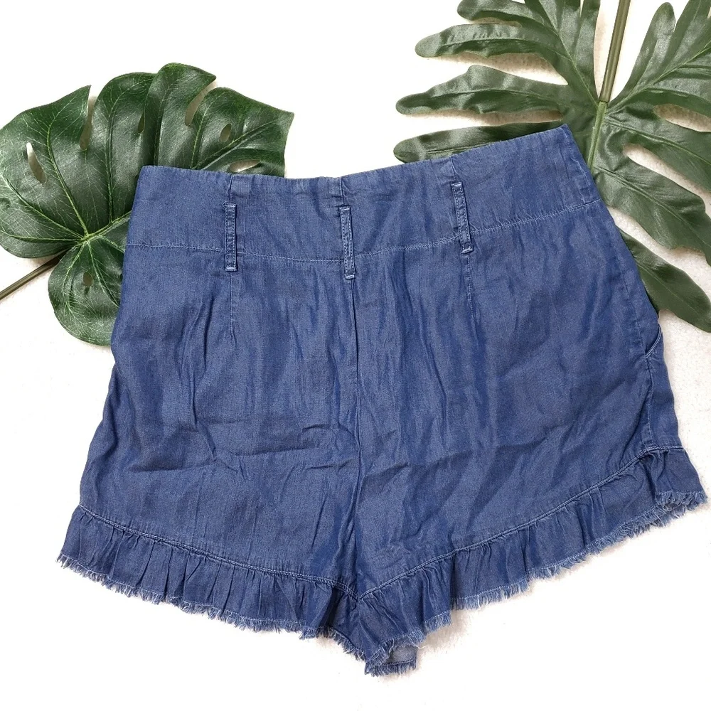 Model Indigo Rocks Rocks & Indigo | Shorts | Rocks Indigo Paper Bag High Waist Chambr ...